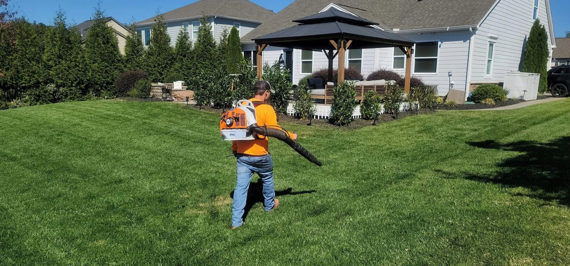 Lawn care technician using ProValet